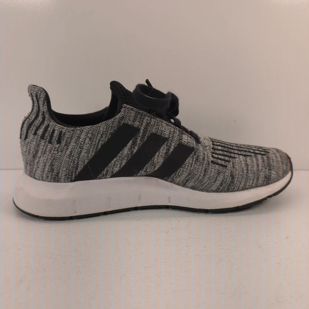 adidas swift run